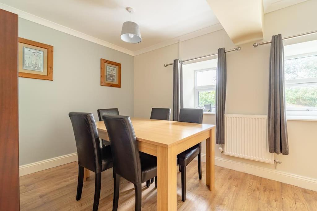 The Blue House Holiday Home Egremont  Екстериор снимка